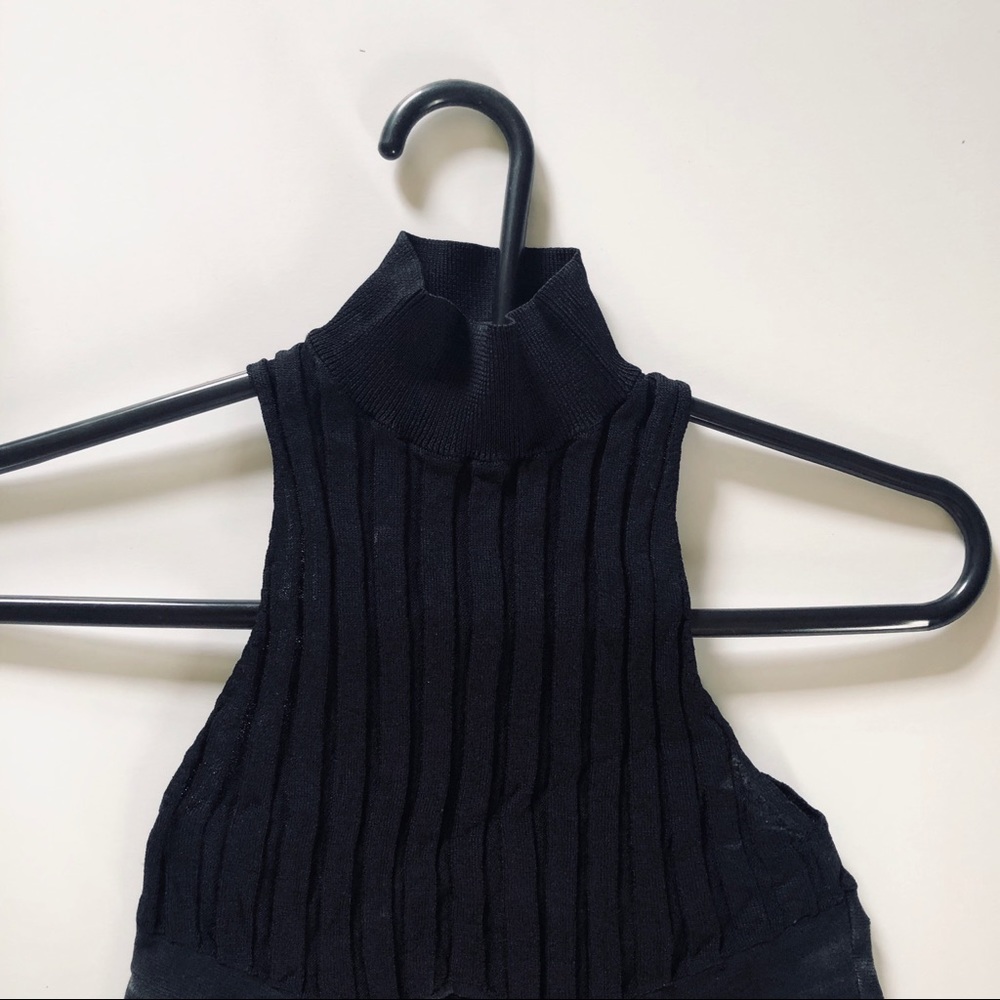 ZARA Crossover crop top - Picture 2 of 4